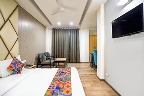 FabHotel Novis Stayz