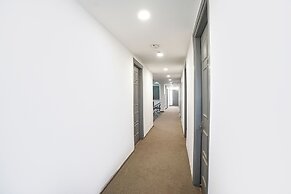 FabHotel Novis Stayz