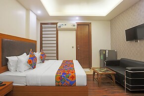 Fabhotel Star Inn