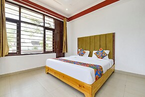 Fabhotel Aayat Home Stay