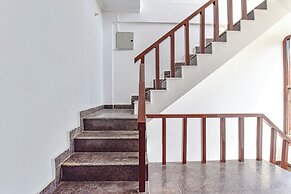 Fabhotel Aayat Home Stay