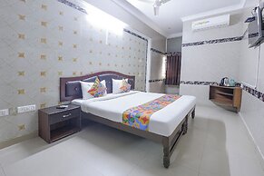 FabHotel Le Royal Inn