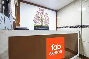 FabHotel Le Royal Inn