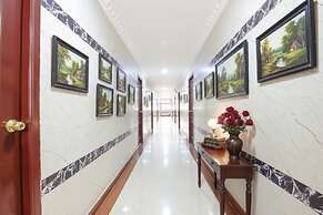 FabHotel Le Royal Inn