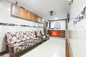 FabHotel Le Royal Inn