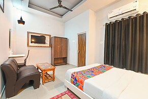 Fabhotel Sr Grand