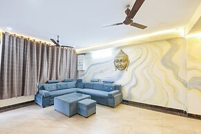 FabHotel Imperial Seven