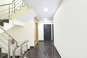 FabHotel Imperial Seven