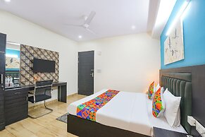 FabHotel Imperial Seven