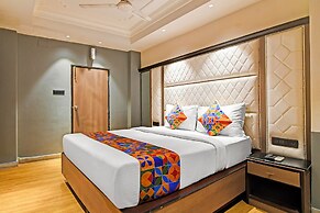 Fabhotel Gulshan International