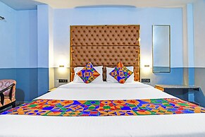 Fabhotel Gulshan International