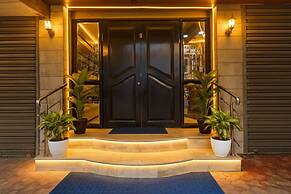 Fabhotel Gulshan International