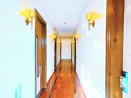 Hotel Parth