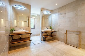 Puri Ratu Jimbaran Villa By Betterplace