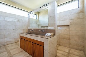 Puri Ratu Jimbaran Villa By Betterplace