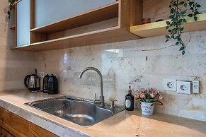 Puri Ratu Jimbaran Villa By Betterplace