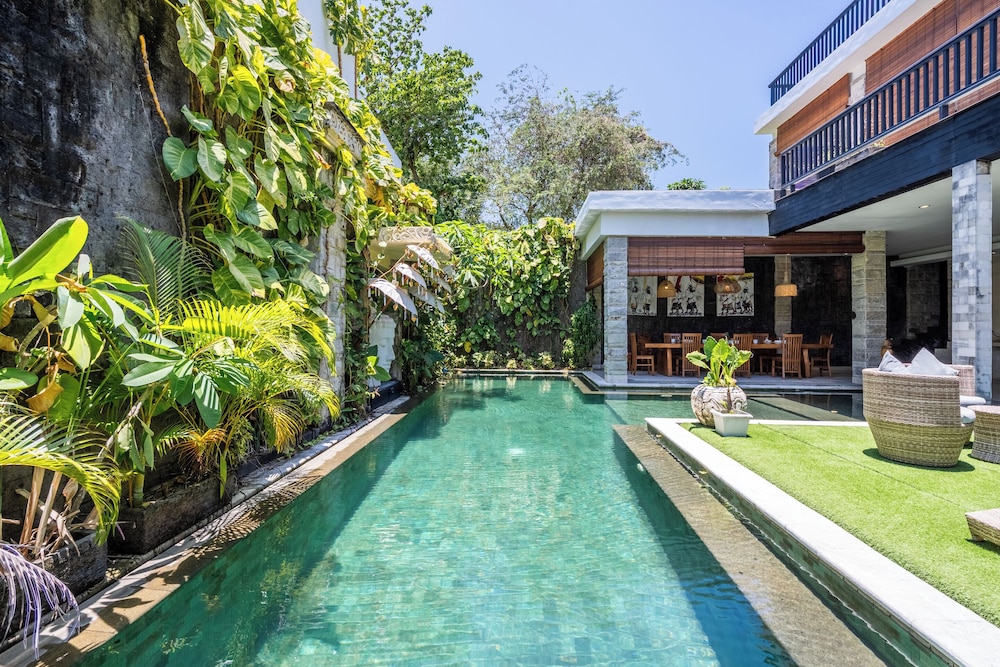 Puri Ratu Jimbaran Villa By Betterplace