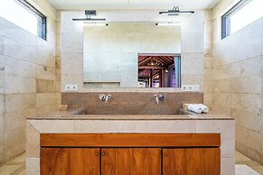 Puri Ratu Jimbaran Villa By Betterplace