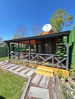 EHLI BUNGALOV
