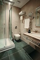 Hill Chalet Hotel & Resort