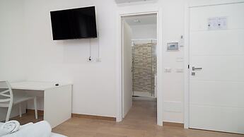 Lovely Rooms by Rentbeat