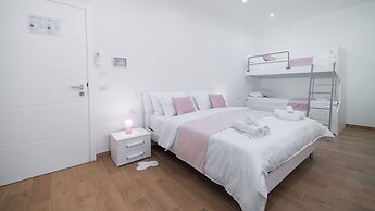 Lovely Rooms by Rentbeat