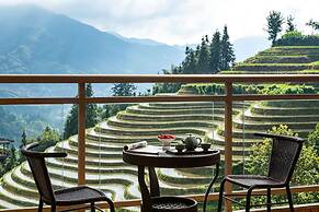 Happy live hotel