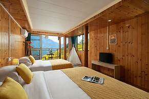 Happy live hotel