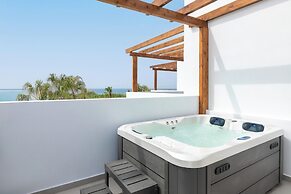 Martini Resort