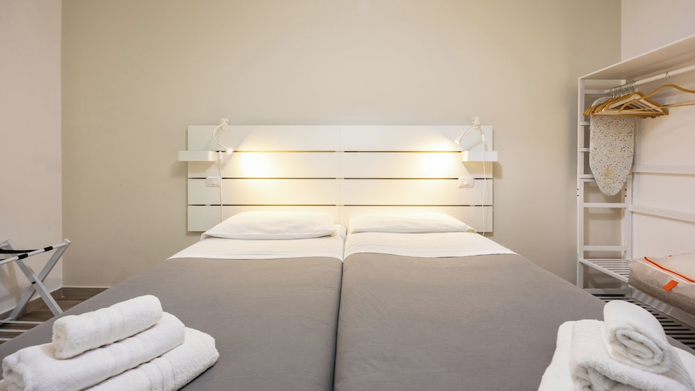 Ostiense Flat&Rooms by Rentbeat