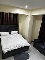 Girrafe Apartments