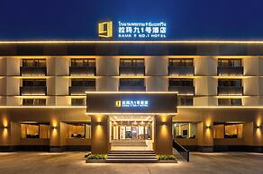 Rama 9 No.1 Hotel