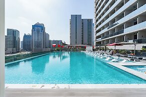Vogue| Downtown close to Burj Khalifa | Dubai Mall