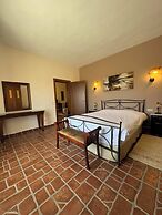 Hotel Epavlis