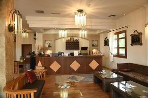 Hotel Epavlis
