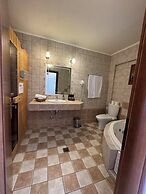 Hotel Epavlis