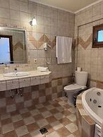 Hotel Epavlis