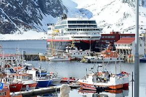 Arctic Boutique Hotel by STAY 9750