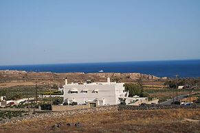 The Noverian Bios Caldera Sunset Suites