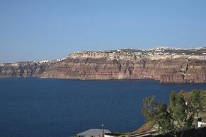 The Noverian Bios Caldera Sunset Suites
