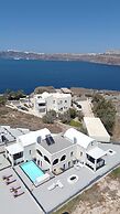 The Noverian Bios Caldera Sunset Suites