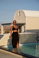The Noverian Bios Caldera Sunset Suites