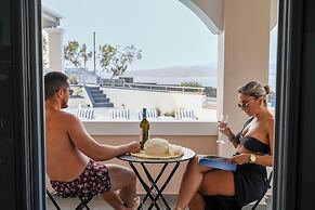The Noverian Bios Caldera Sunset Suites