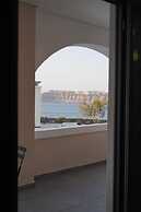 The Noverian Bios Caldera Sunset Suites