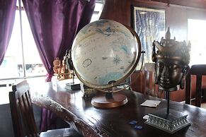 Sabai Sabai Liveaboard Bangkok