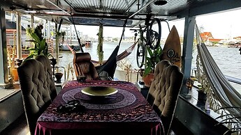 Sabai Sabai Liveaboard Bangkok