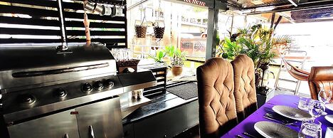 Sabai Sabai Liveaboard Bangkok