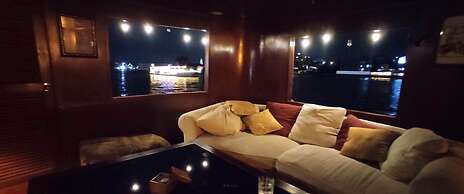 Sabai Sabai Liveaboard Bangkok