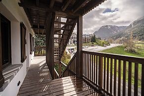 Aran Hostel