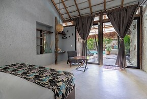 TRECE LUNAS TULUM